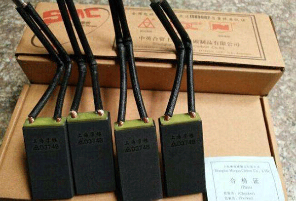 導致直流電機的碳刷發(fā)生故障的兩個主要因素。