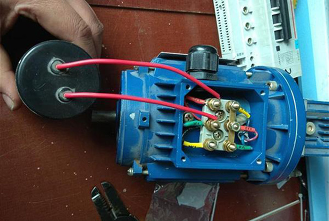 如何使西瑪電機(jī)接線更牢固？